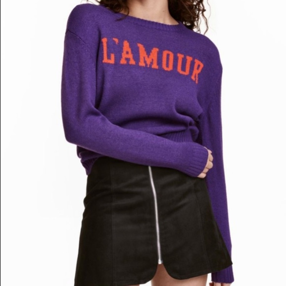 H&M divided sweater L’amour , purple and very soft